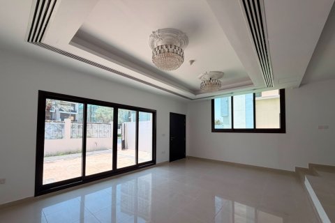 Townhouse de închiriat în Jumeirah Village Circle, Dubai, EAU 4 dormitoare, 169.55 mp. №750197 - poză 4