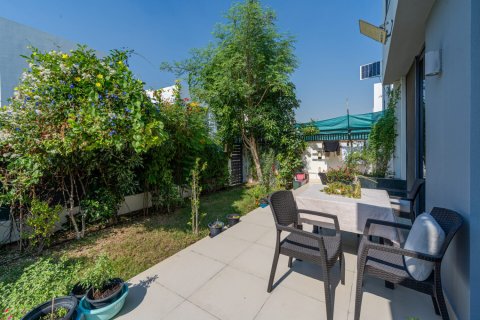 Villa itt: Dubai Hills Estate, Dubai, EAE, 4 hálószoba, 271 m², azonosító: 710913 - fénykép 2