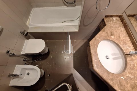 Снять в аренду квартиру в Al Khalidiya, Абу-Даби, ОАЭ 2 спальни, 124м2, № 458040 - фото 16