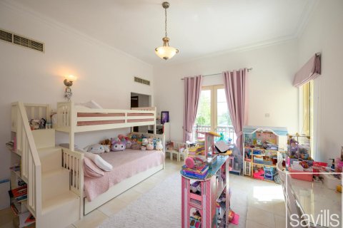Vilë në Jumeirah Islands, Dubai, Emiratet e Bashkuara Arabe 4 dhoma gjumi, 988.3 m2. № 747444