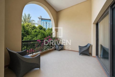 Dupleks në Palm Jumeirah, Dubai, Emiratet e Bashkuara Arabe 3 dhoma gjumi, 636.29 m2. № 767283 - Foto 29