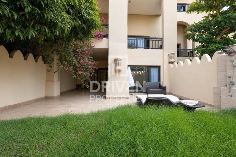 Dupleks në Palm Jumeirah, Dubai, Emiratet e Bashkuara Arabe 3 dhoma gjumi, 636.29 m2. № 767283 - Foto 30
