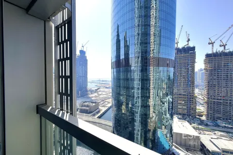 Huoneisto CAYAN TOWER Dubai Marina, Arabiemiraatit 1 makuuhuone, 81 m2 № 738497
