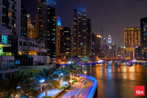 Lägenhet till försäljning i Dubai Marina, Dubai, UAE 4 sovrum, 244.1 kvm Nr. 630548 - fotografi 8