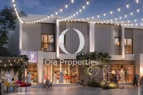 Kaupunkipientalo Al Bahia, Abu Dhabi, Arabiemiraatit 4 makuuhuonetta, 361 m2 № 644562