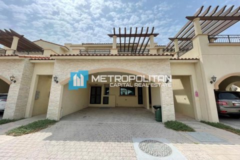Rijtjeshuis in Abu Dhabi, VAE 3 slaapkamers, 200.7 vr.m. nr 651691