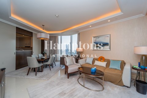 דירה ב Downtown Dubai (Downtown Burj Dubai), Dubai, איחוד האמירויות 2 חדרי שינה, 146.787 מ