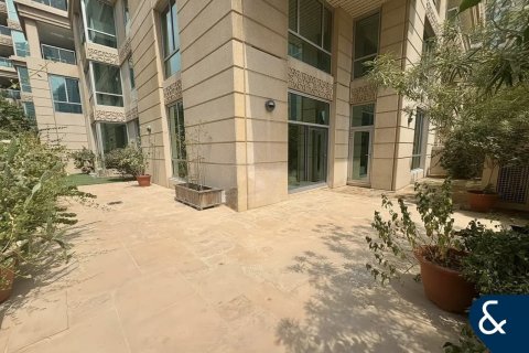 آپارتمان در Dubai Marina، Dubai ، امارات متحده عربی 2 خوابه ، 272 متر مربع.  شماره 698423