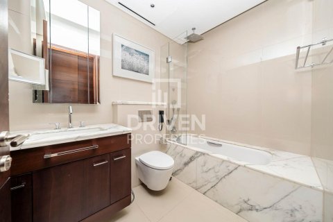 Apartment til salg i Downtown Dubai (Downtown Burj Dubai), Dubai, UAE 1 soveværelse, 107.49 kvm № 767229 - foto 11