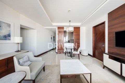 Apartment til salg i Downtown Dubai (Downtown Burj Dubai), Dubai, UAE 1 soveværelse, 107.49 kvm № 767229 - foto 5