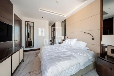 Apartment til salg i Downtown Dubai (Downtown Burj Dubai), Dubai, UAE 1 soveværelse, 107.49 kvm № 767229 - foto 8