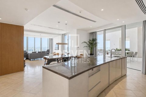 آپارتمان در Jumeirah Village Circle، Dubai ، امارات متحده عربی 4 خوابه ، 511.8 متر مربع.  شماره 767225