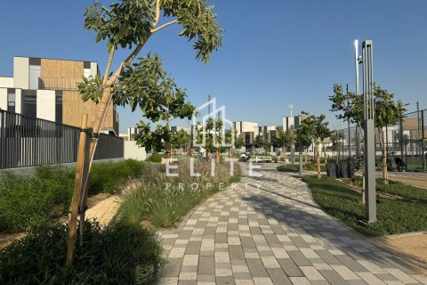 Villa itt: Mudon, Dubai, EAE, 4 hálószoba, 276 m², azonosító: 754734 - fénykép 7