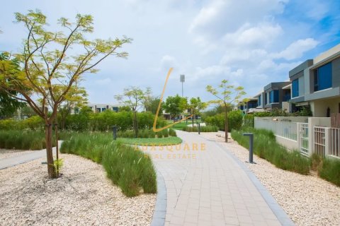 Villa til leje i Dubai Hills Estate, Dubai, UAE 3 soveværelser, 194 kvm № 726141 - foto 12