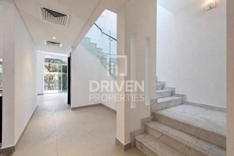 Kamienica w Mudon, Dubai, ZEA 3 sypialnie, 278.62 mkw. nr 765594