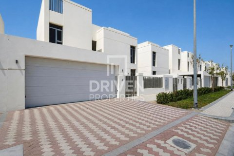 Villa til leie i Jumeirah Park, Dubai, Emiratene 5 soverom, 671.41 kvm Nr. 765597 - Foto 21