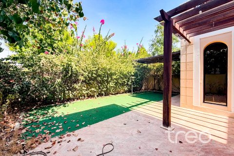 Βίλα σε Mudon, Dubai, ΗΑΕ 4 υπνοδωμάτια, 369.48 τ.μ. Αρ. 761409 - φωτογραφία 11