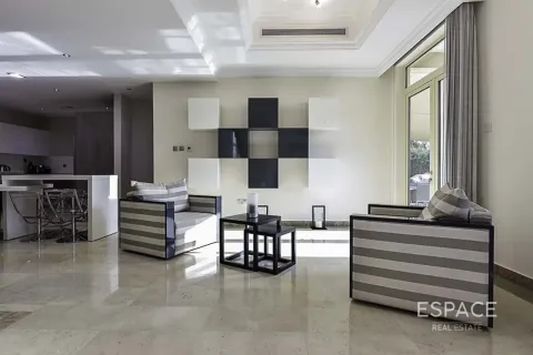 Villa itt: Jumeirah Islands, Dubai, EAE, 4 hálószoba, 492 m², azonosító: 737785 - fénykép 5
