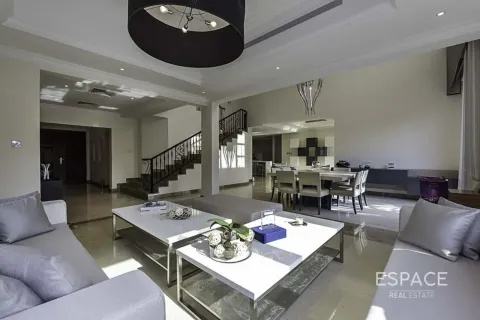 Villa itt: Jumeirah Islands, Dubai, EAE, 4 hálószoba, 492 m², azonosító: 737785 - fénykép 4