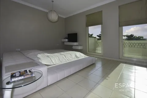 Villa itt: Jumeirah Islands, Dubai, EAE, 4 hálószoba, 492 m², azonosító: 737785 - fénykép 9