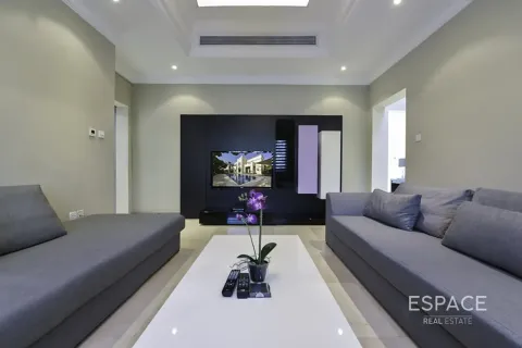 Villa itt: Jumeirah Islands, Dubai, EAE, 4 hálószoba, 492 m², azonosító: 737785 - fénykép 8