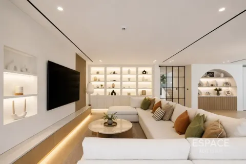 Villa in vendita a Jumeirah Village Triangle, Dubai, EAU 4 camere da letto, 369 mq. № 737772 - foto 3