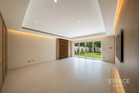 Vila v Arabian Ranches, Dubai, SAE 3 ložnice, 236 m² Č.: 737787 - fotografie 2
