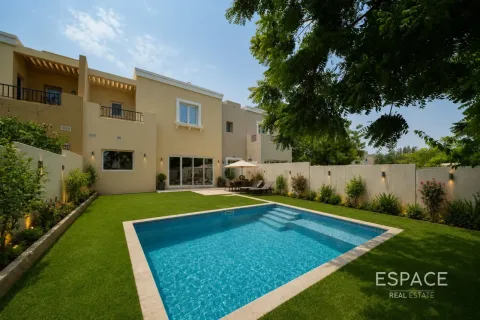 Villa i Arabian Ranches, Dubai, Emiratene 3 soverom, 236 kvm nr. 737787