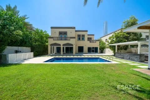 Villa i Jumeirah Park, Dubai, Emiratene 5 soverom, 436 kvm nr. 737786