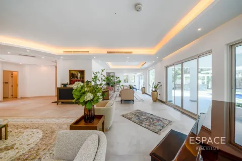 Vila di Jumeirah Park, Dubai, UEA 5 kamar tidur, 436 m2 nomor 737786 - foto 5
