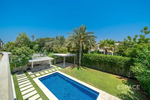 Vila di Jumeirah Park, Dubai, UEA 5 kamar tidur, 436 m2 nomor 737786 - foto 2