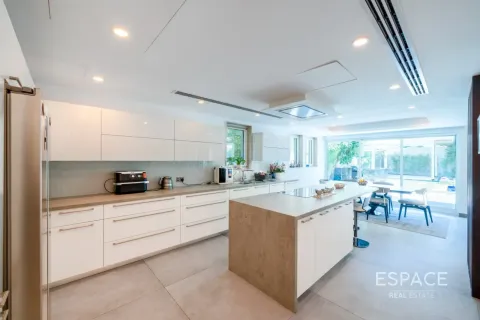 Vila di Jumeirah Park, Dubai, UEA 5 kamar tidur, 436 m2 nomor 737786 - foto 7