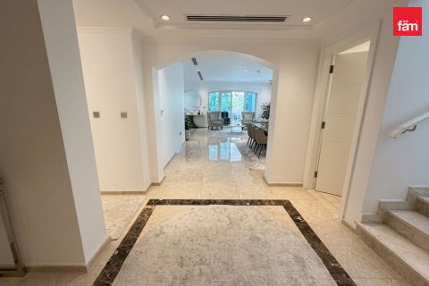 Villa à vendre à  Dubai, EAU 4 chambres, 503.7 m2 № 738565 - photo 12