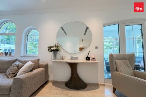 Villa à vendre à  Dubai, EAU 4 chambres, 503.7 m2 № 738565 - photo 10