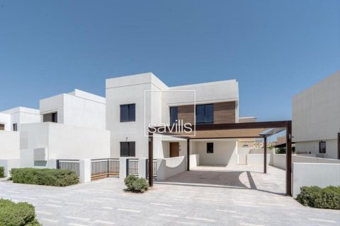 Vila di Yas Island, Abu Dhabi, UAE 5 bilik tidur, 469.81 meter persegi № 761263 - foto 2