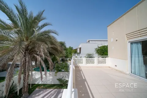 Vila v Meadows, Dubai, SAE 4 ložnice, 373 m² Č.: 650217 - fotografie 18