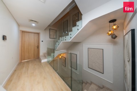 Villa à vendre à Dubai, EAU 4 chambres, 125.2 m2 № 718924 - photo 4