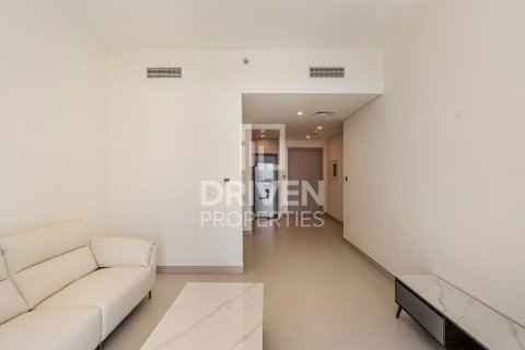 דירה ב Jumeirah Village Circle, Dubai, איחוד האמירויות 2 חדרי שינה, 132.11 מ
