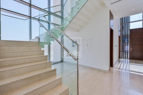 Villa sa Abu Dhabi, UAE 5 silid-tulugan, 1678.29 sq.m. № 764812 - larawan 3