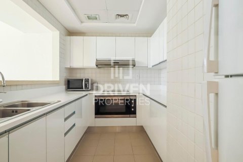 Jumeirah Beach Residence, Dubai, संयुक्त अरब अमीरात में अपार्टमेंट, 2 बेडरूम, 158.31 वर्ग मीटर, संख्या 746438 - फ़ोटो 11