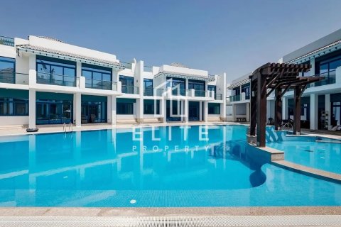 Vila v Palm Jumeirah, Dubai, SAE 4 spálne, 357 m2 č. 736463 - Fotografia 7