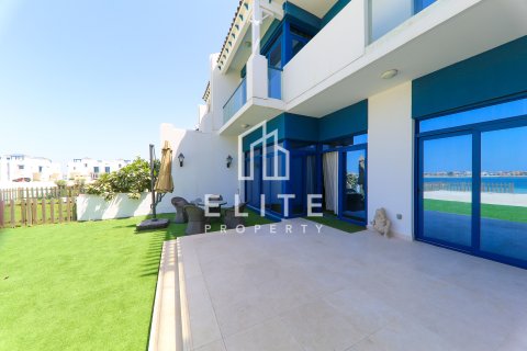 Vila v Palm Jumeirah, Dubai, SAE 5 spální, 325 m2 č. 736464 - Fotografia 8
