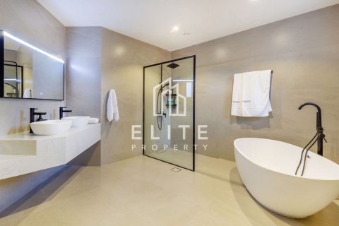 Vila u gradu Palm Jumeirah, Dubai, UAE 5 spavaće sobe, 492 m2 Br. 736466 - Slika 15
