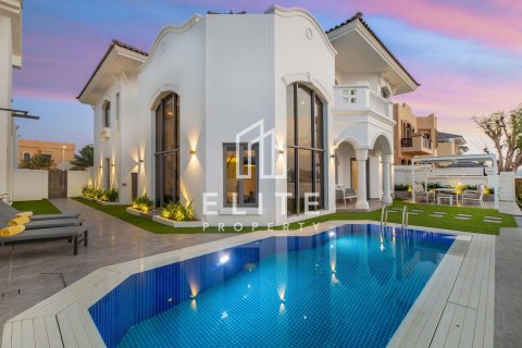 Villa itt: Palm Jumeirah, Dubai, EAE, 5 hálószoba, 492 m², azonosító: 736466