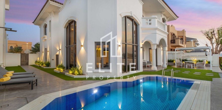 Vila u gradu Palm Jumeirah, Dubai, UAE 5 spavaće sobe, 492 m2 Br. 736466