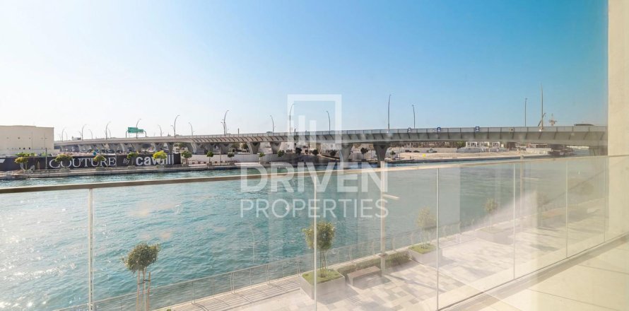 Apartment i Al Wasl, Dubai, UAE 2 soveværelser, 129.6 kvm № 761584