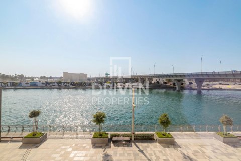 Apartment til salg i Al Wasl, Dubai, UAE 2 soveværelser, 129.6 kvm № 761584 - foto 13