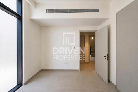 Townhouse sa Mudon, Dubai, UAE 4 silid-tulugan, 262.92 sq.m. № 754242 - larawan 8