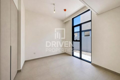 Townhouse sa Mudon, Dubai, UAE 4 silid-tulugan, 263.57 sq.m. № 754239 - larawan 9