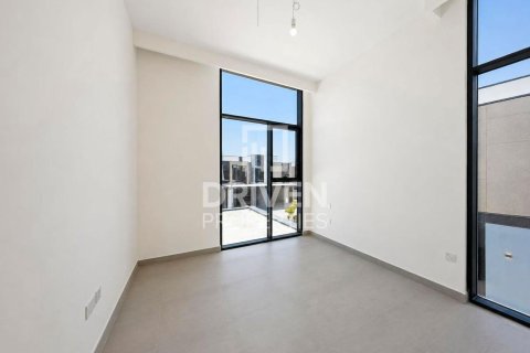 Townhouse sa Mudon, Dubai, UAE 4 silid-tulugan, 263.57 sq.m. № 754239 - larawan 3